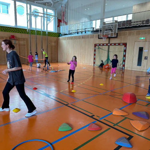 Schnupperstunde Turnsaal